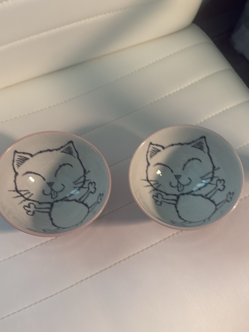 Darling Cat Face Ceramic Pet Bowl - Pink Rim